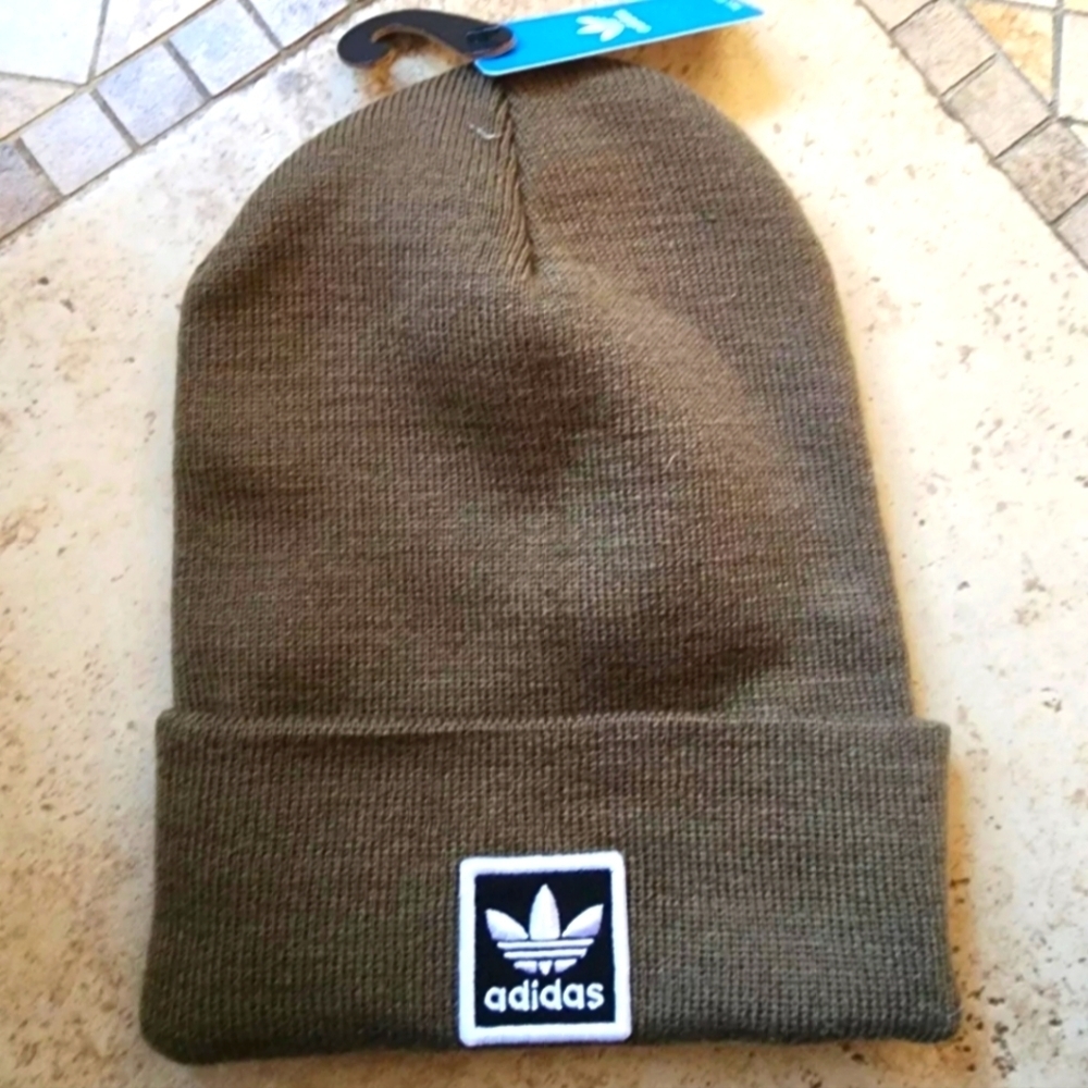 Men's Adidas Tall Fit beanie new osfm - Picture 1 of 1